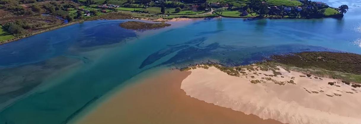 Playa Del Puntal Villaviciosa Asturias Lujo Primera Linea Playa Luaran gambar